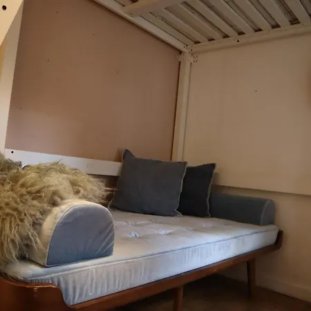 15, Den Bosch Homestay *